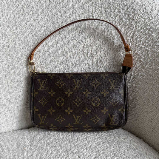 2003 Louis Vuitton Monogram Pochette Accessories Shoulder Bag