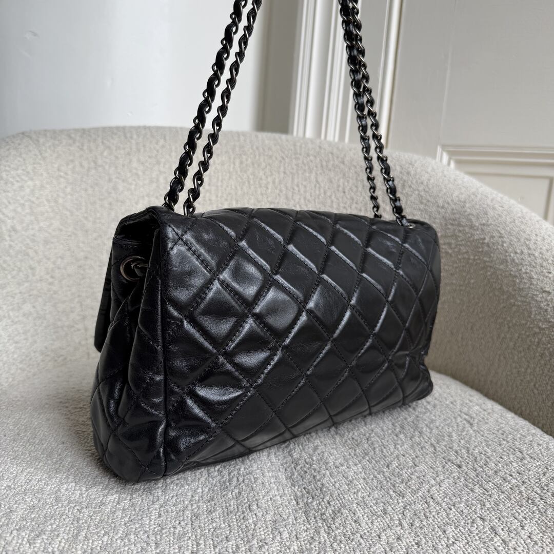 2015 Chanel Classic Jumbo Crinkled Black Flap Shoulder Bag