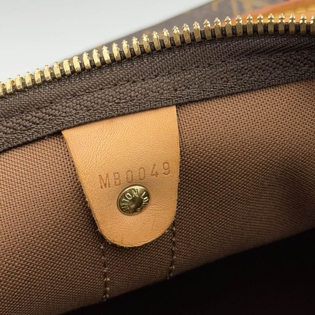 2009 Louis Vuitton Monogram Keepall 50