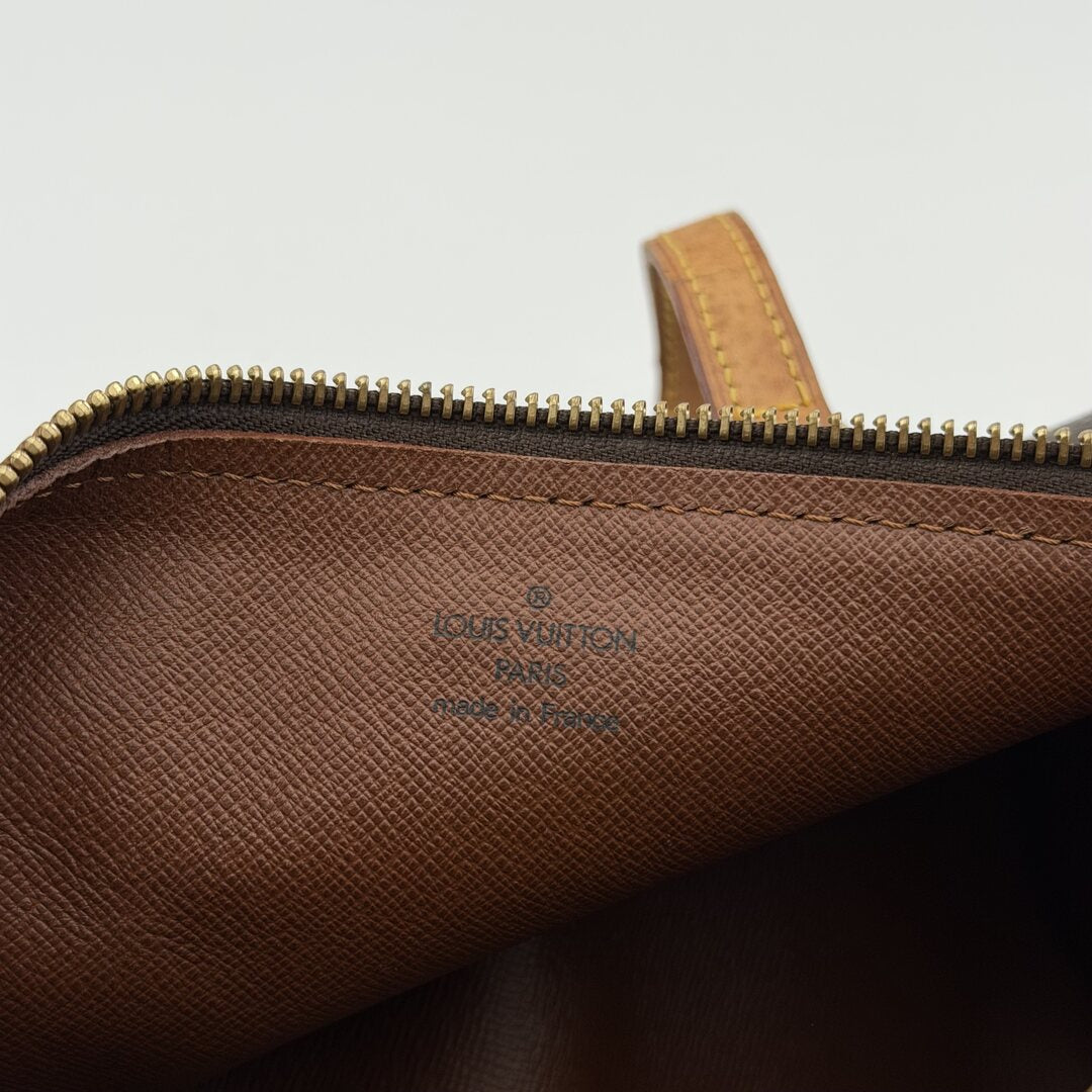 2003 Louis Vuitton Papillon 26 Handbag