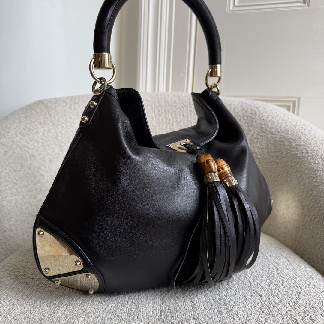 Gucci Large Indy Hobo Black Leather Shoulder Bag
