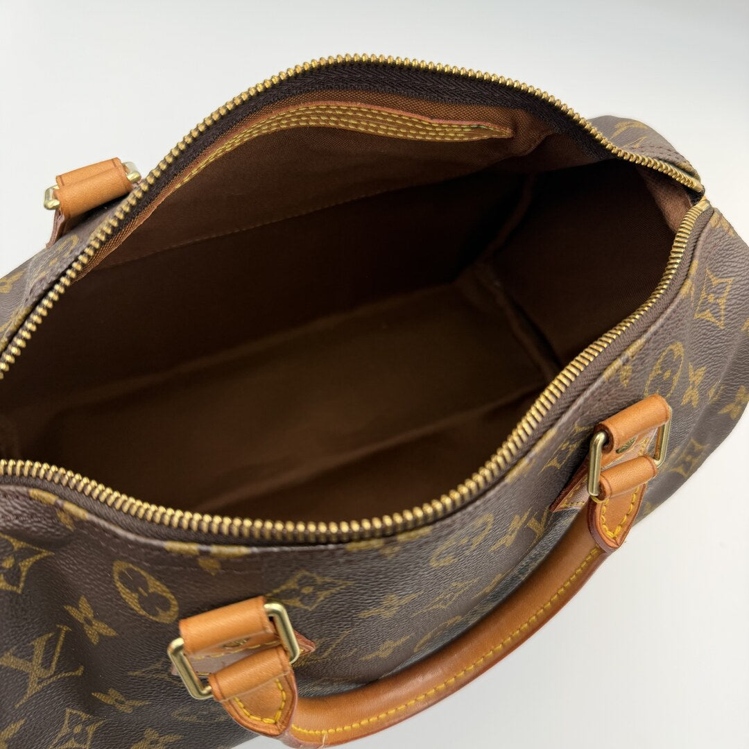 Louis Vuitton Monogram Speedy 30 Handbag