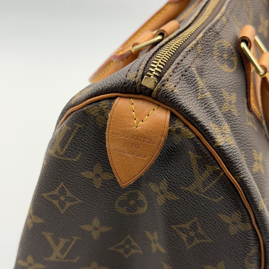 Louis Vuitton Monogram Speedy 30 Handbag