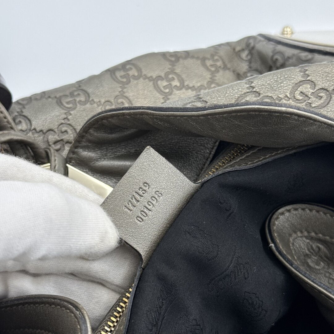 Gucci Indy Guccissima Metallic Silver Leather Shoulder Bag