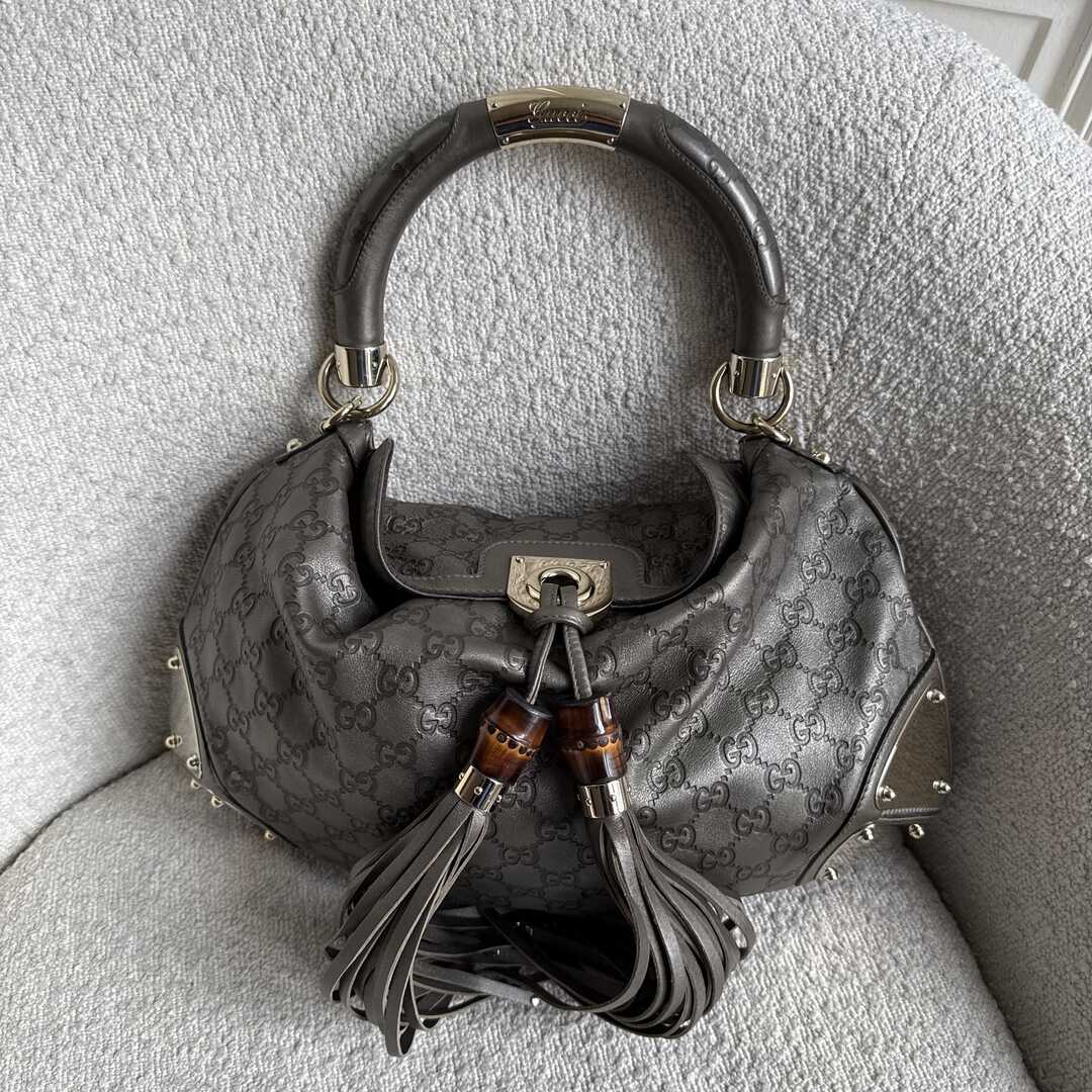 Gucci Indy Guccissima Metallic Silver Leather Shoulder Bag