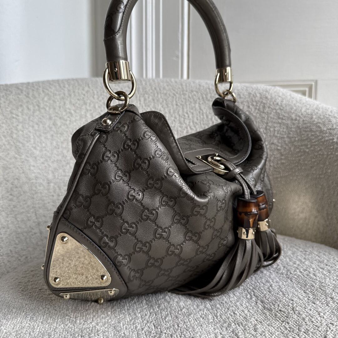 Gucci Indy Guccissima Metallic Silver Leather Shoulder Bag