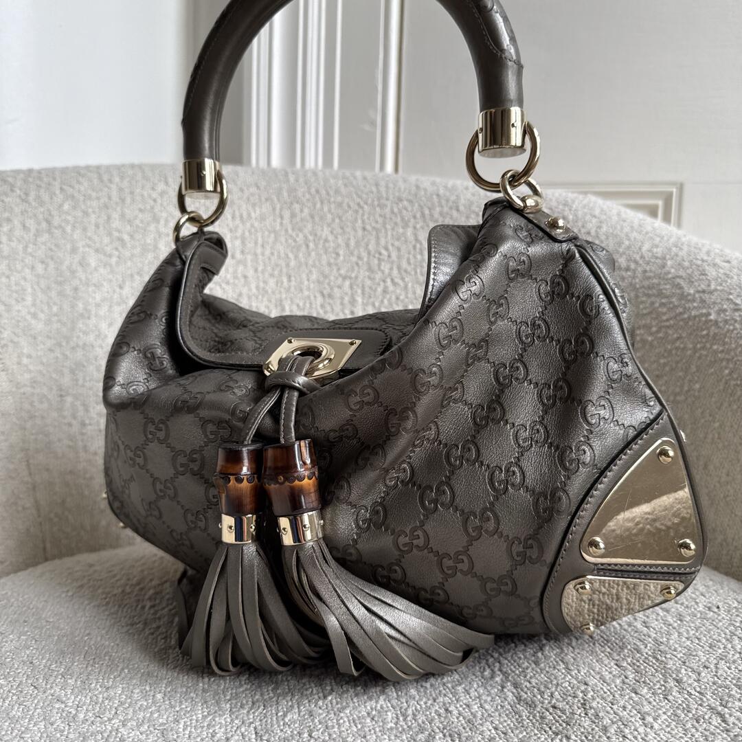 Gucci Indy Guccissima Metallic Silver Leather Shoulder Bag