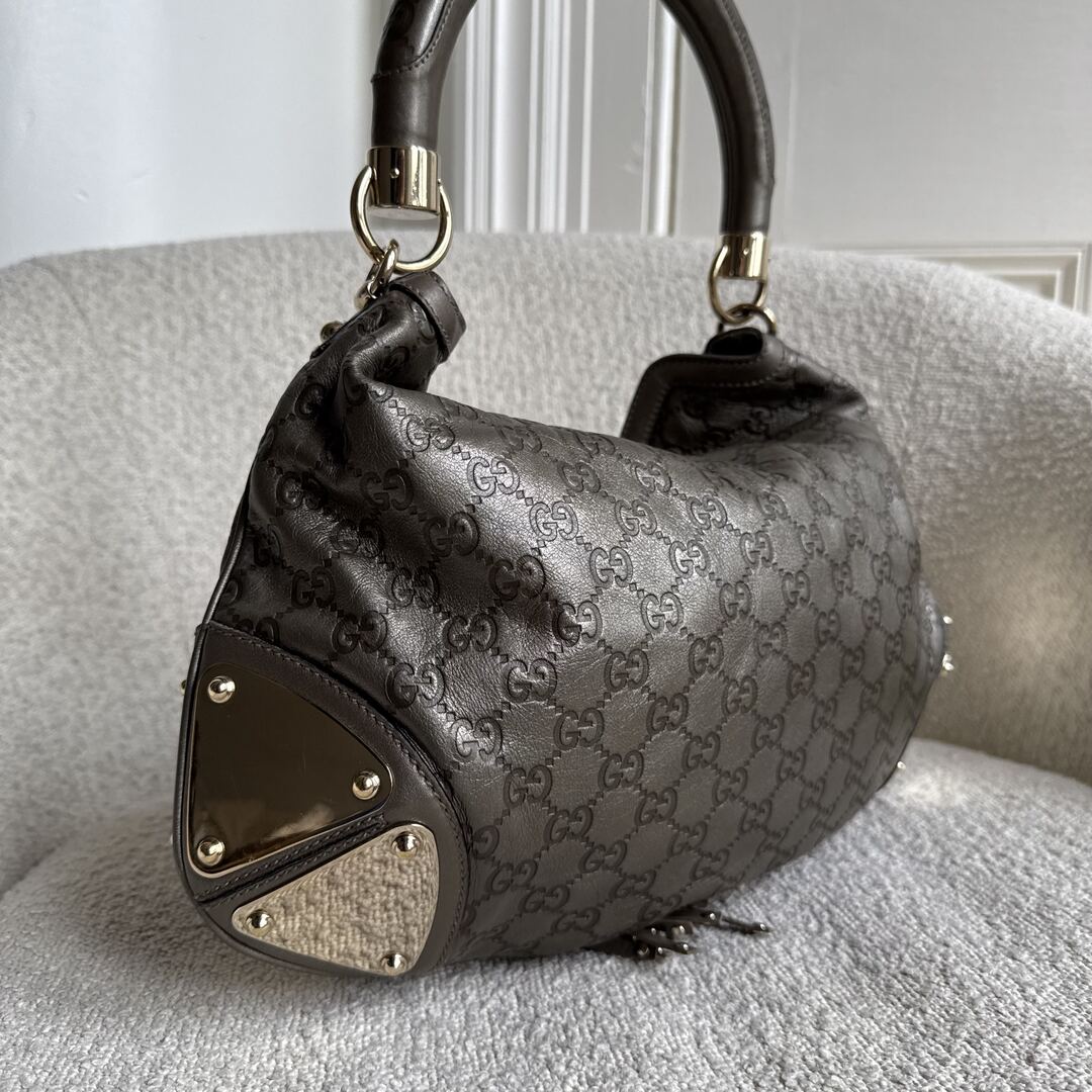 Gucci Indy Guccissima Metallic Silver Leather Shoulder Bag