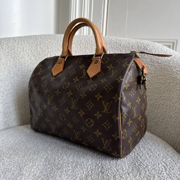 Louis Vuitton Monogram Speedy 30 Handbag