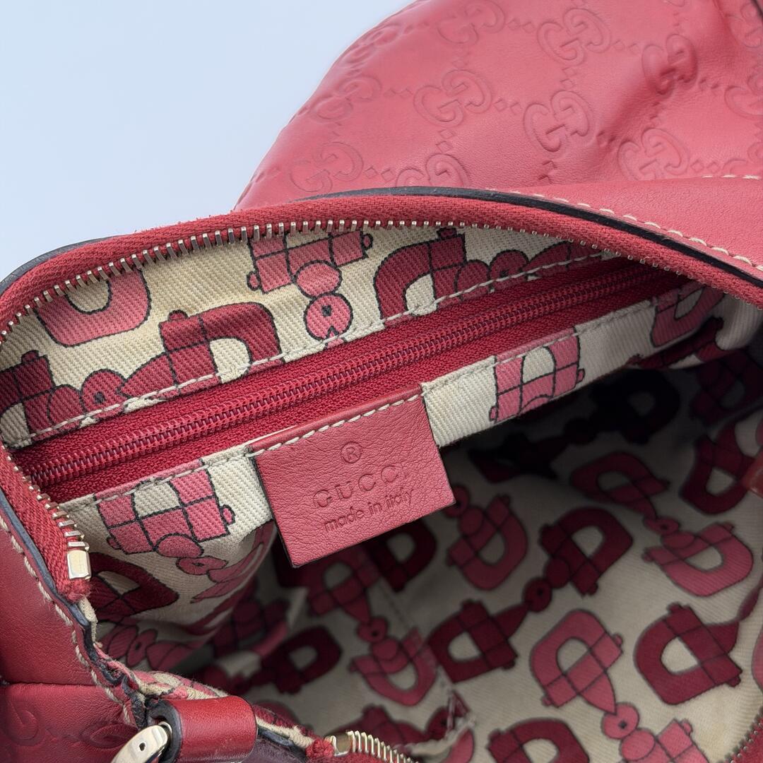 Gucci Guccissima Abbey Leather Red Shoulder Bag