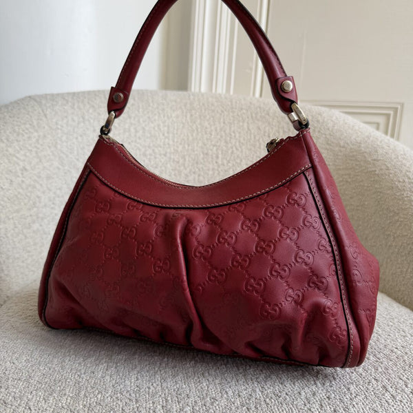 Gucci Guccissima Abbey Leather Red Shoulder Bag