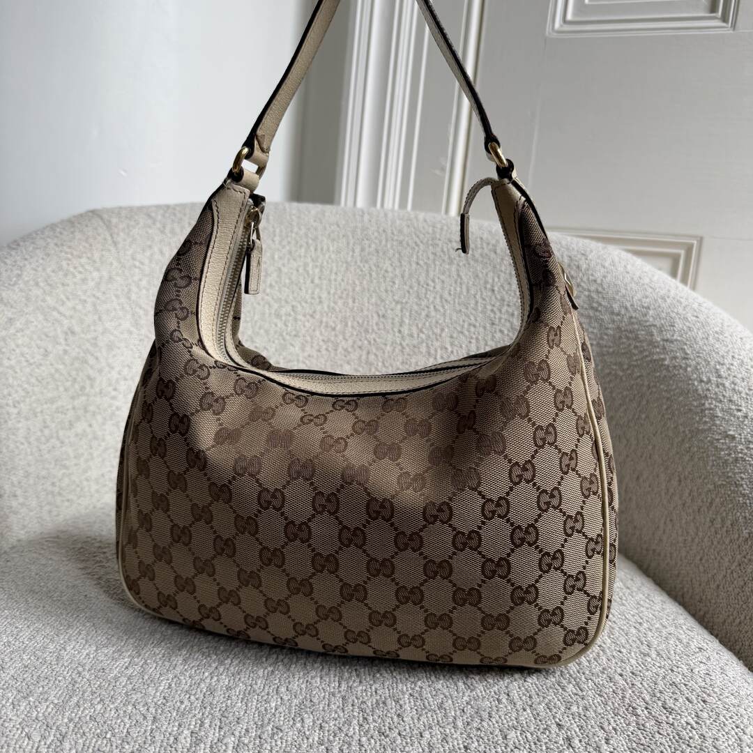 Gucci GG Canvas White Shoulder Bag