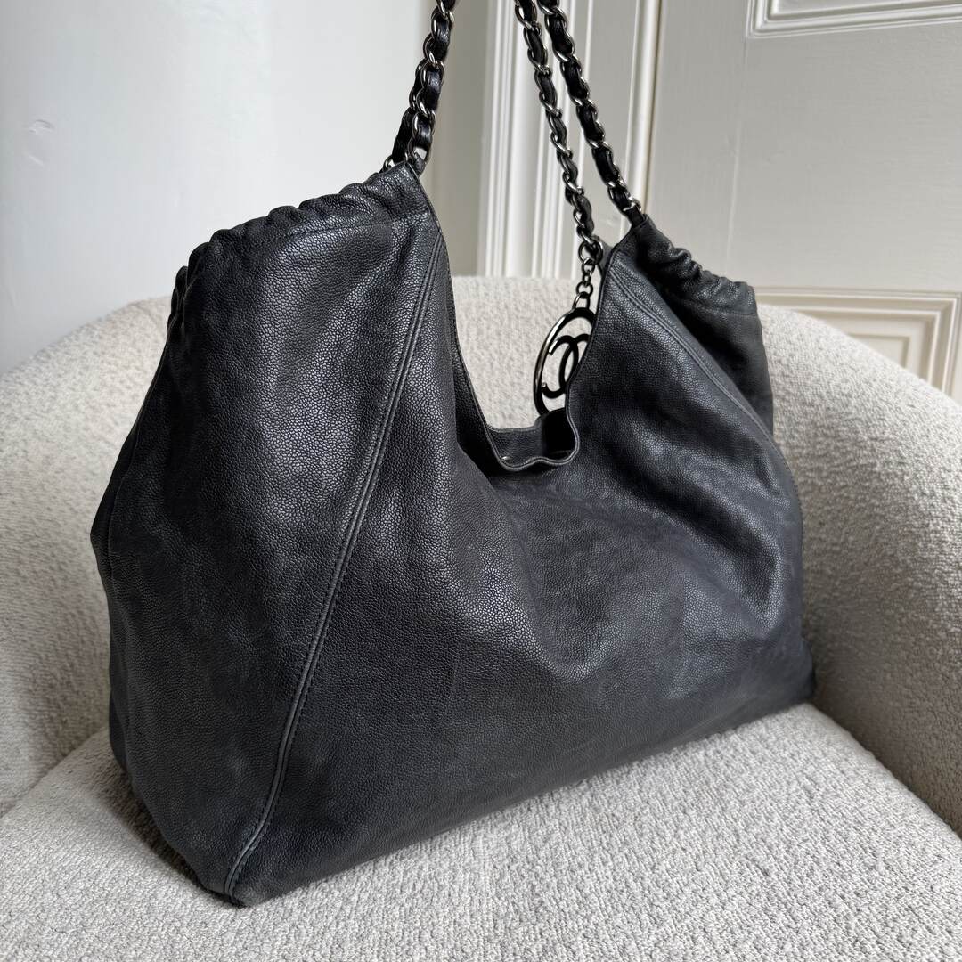 2005 Chanel Coco Cabas Distressed Caviar Leather Black XL Tote Bag