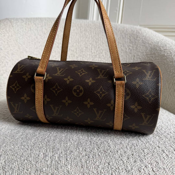 2004 Louis Vuitton Papillon 26 Handbag