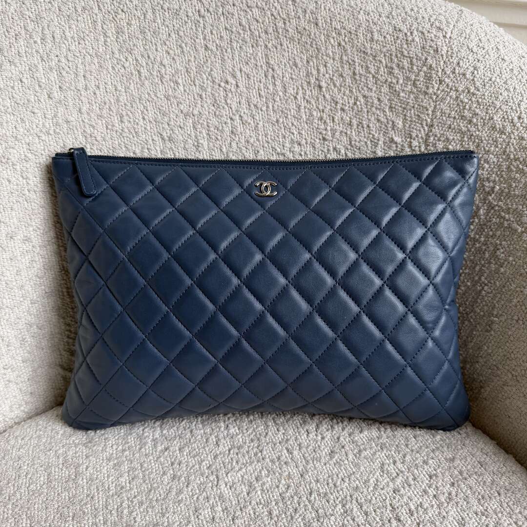 2016 Chanel Timeless CC Quilted Blue Leather Clutch Bag