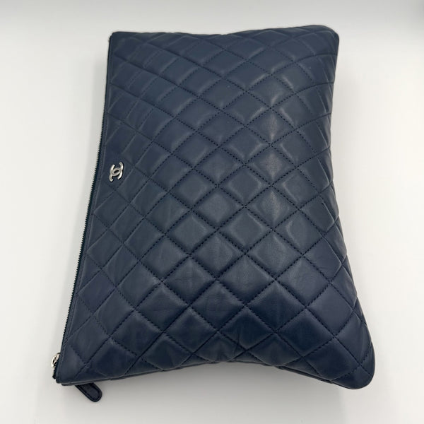 2016 Chanel Timeless CC Quilted Blue Leather Clutch Bag