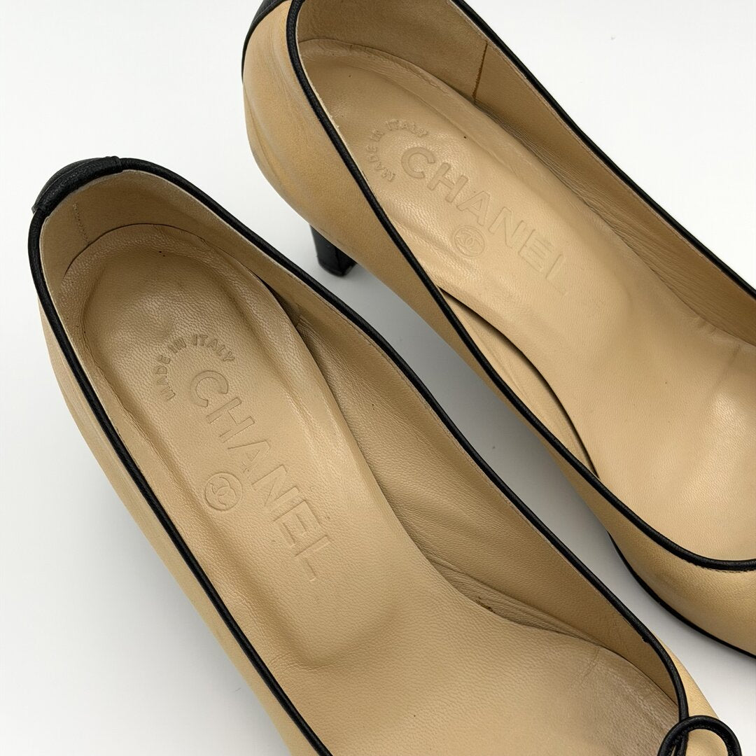 Chanel CC Bow Beige Kitten Heels
