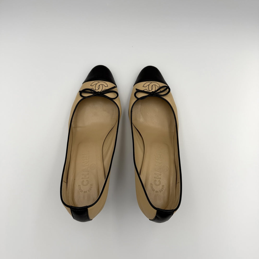 Chanel CC Bow Beige Kitten Heels