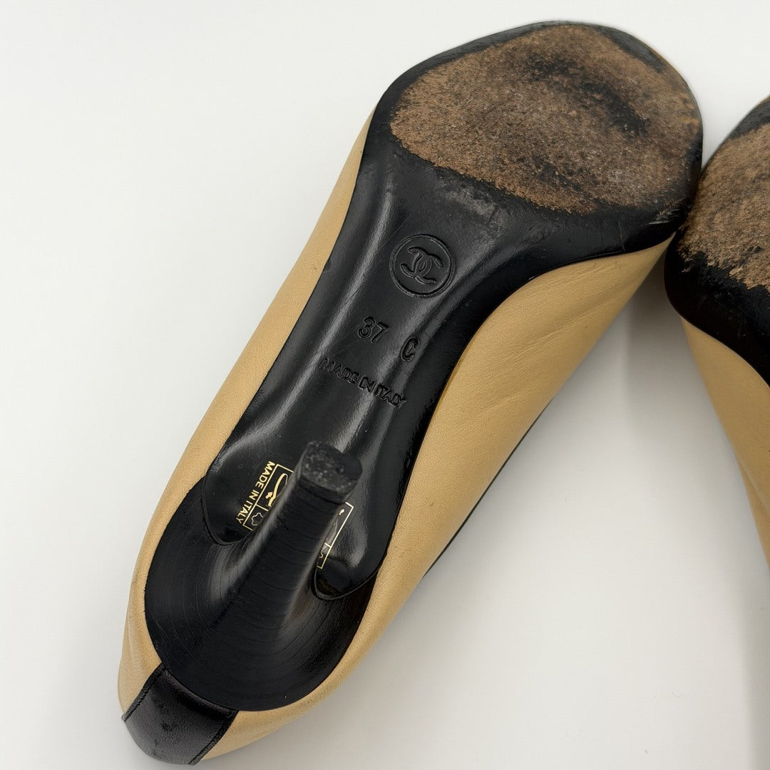 Chanel CC Bow Beige Kitten Heels