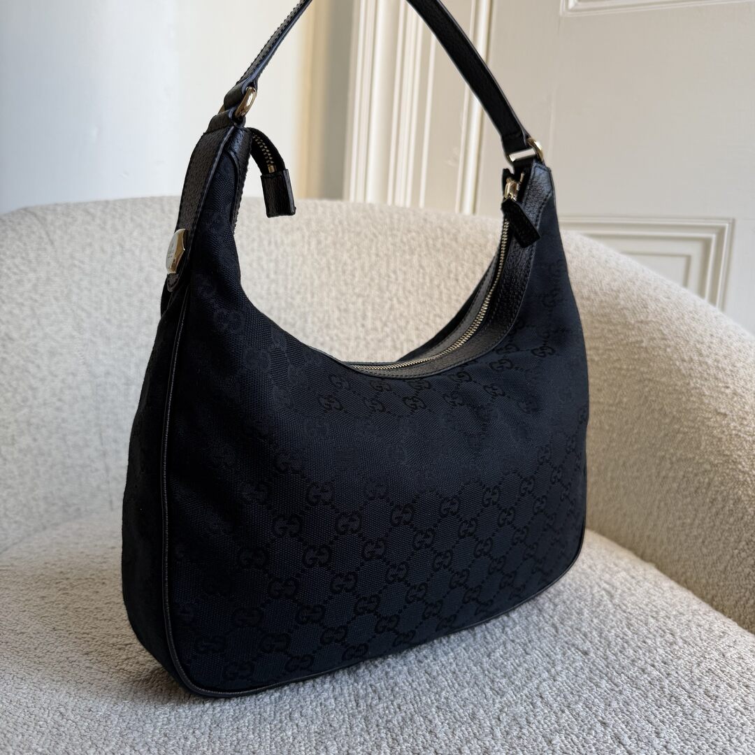 Gucci GG Canvas Black Hobo Shoulder Bag
