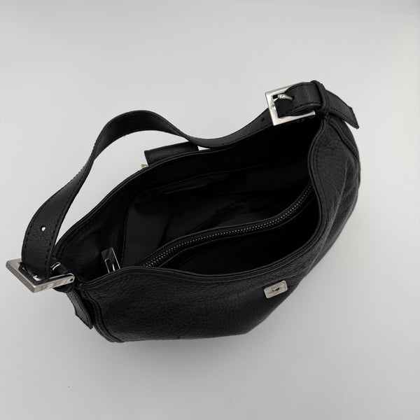 Fendi Baguette Hobo Black Leather Shoulder Bag