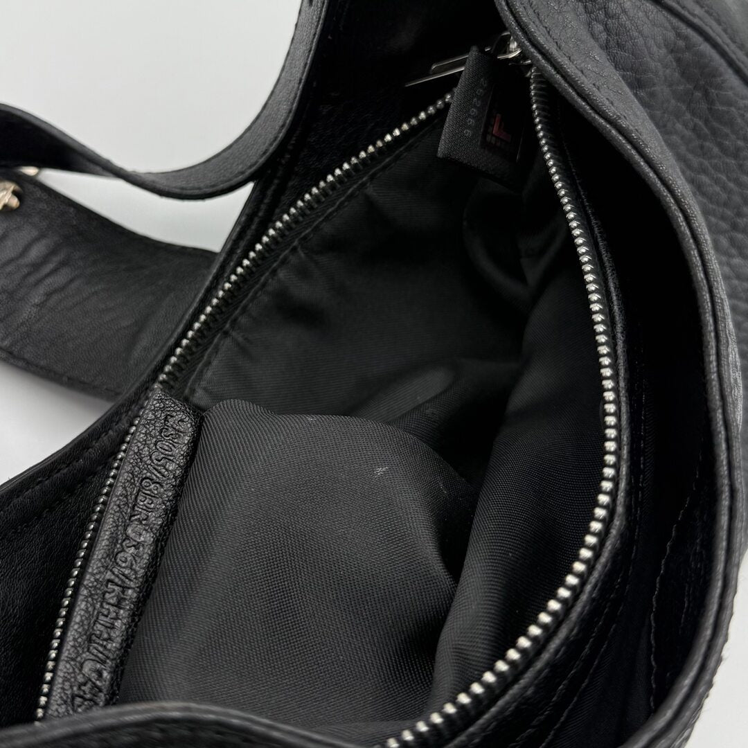 Fendi Baguette Hobo Black Leather Shoulder Bag