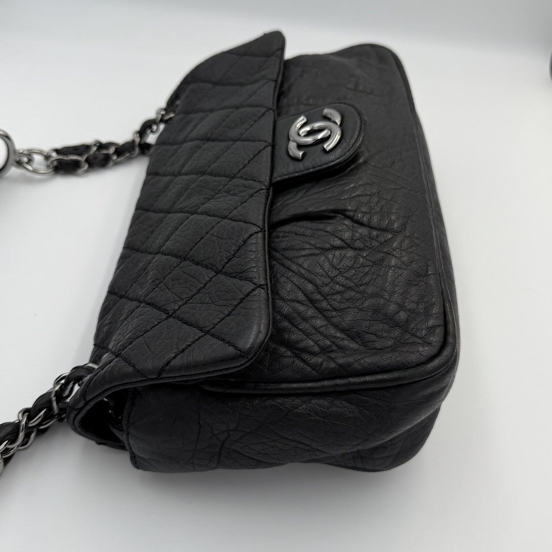 2008 Chanel CC Black Matelasse Silver Chain Flap Shoulder Bag