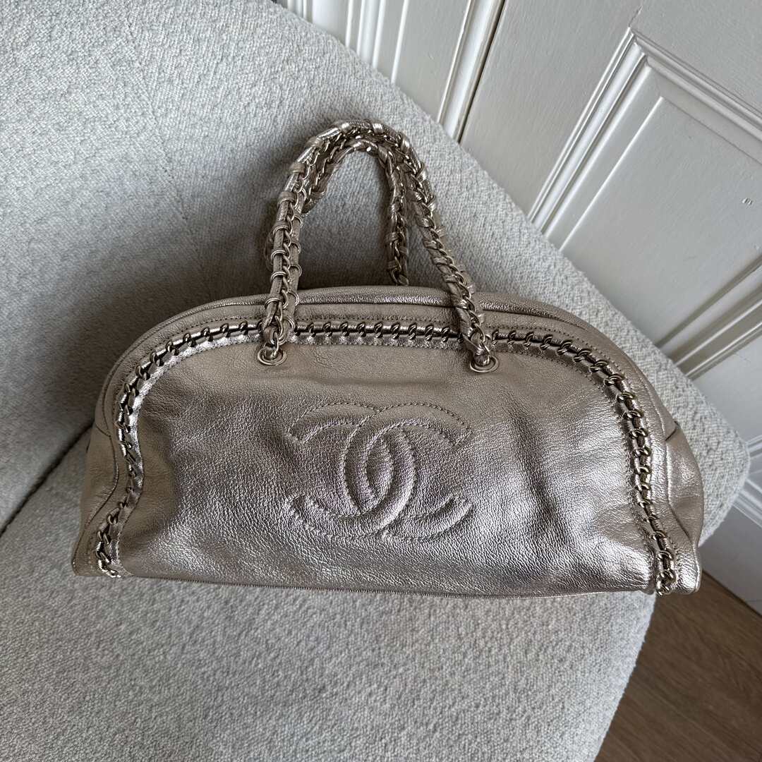 2006 Chanel Lux Ligne Bowler Gold Shoulder Bag