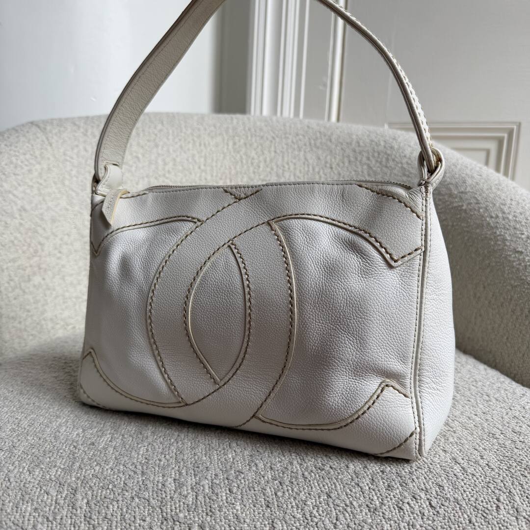 2005 Chanel Surpique CC White Caviar Shoulder Bag