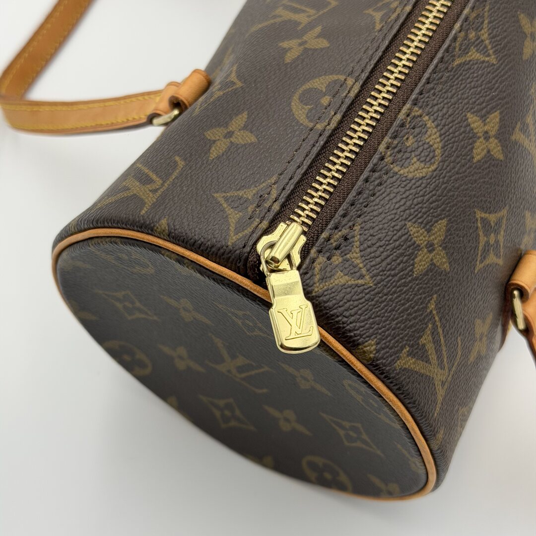 2004 Louis Vuitton Papillon 26 Handbag