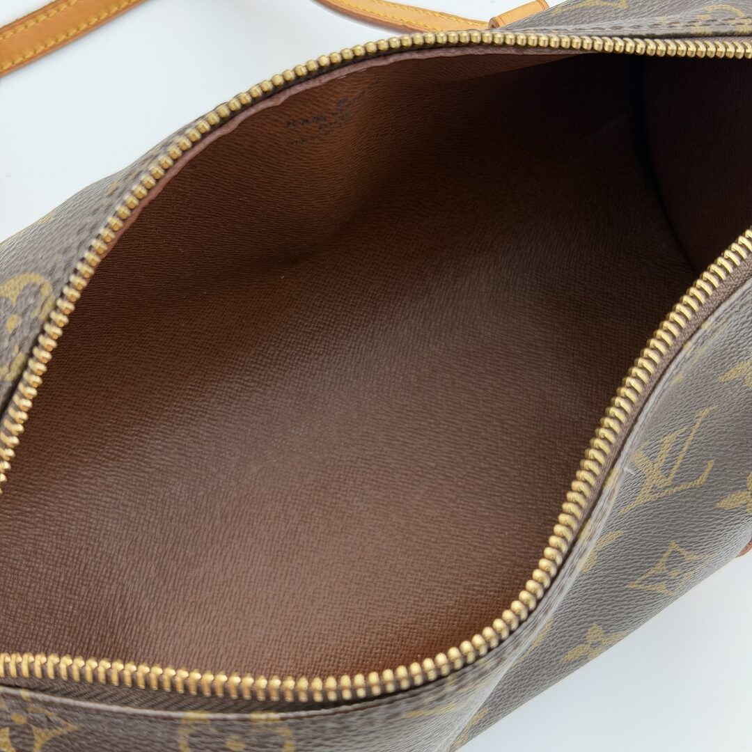2004 Louis Vuitton Papillon 26 Handbag