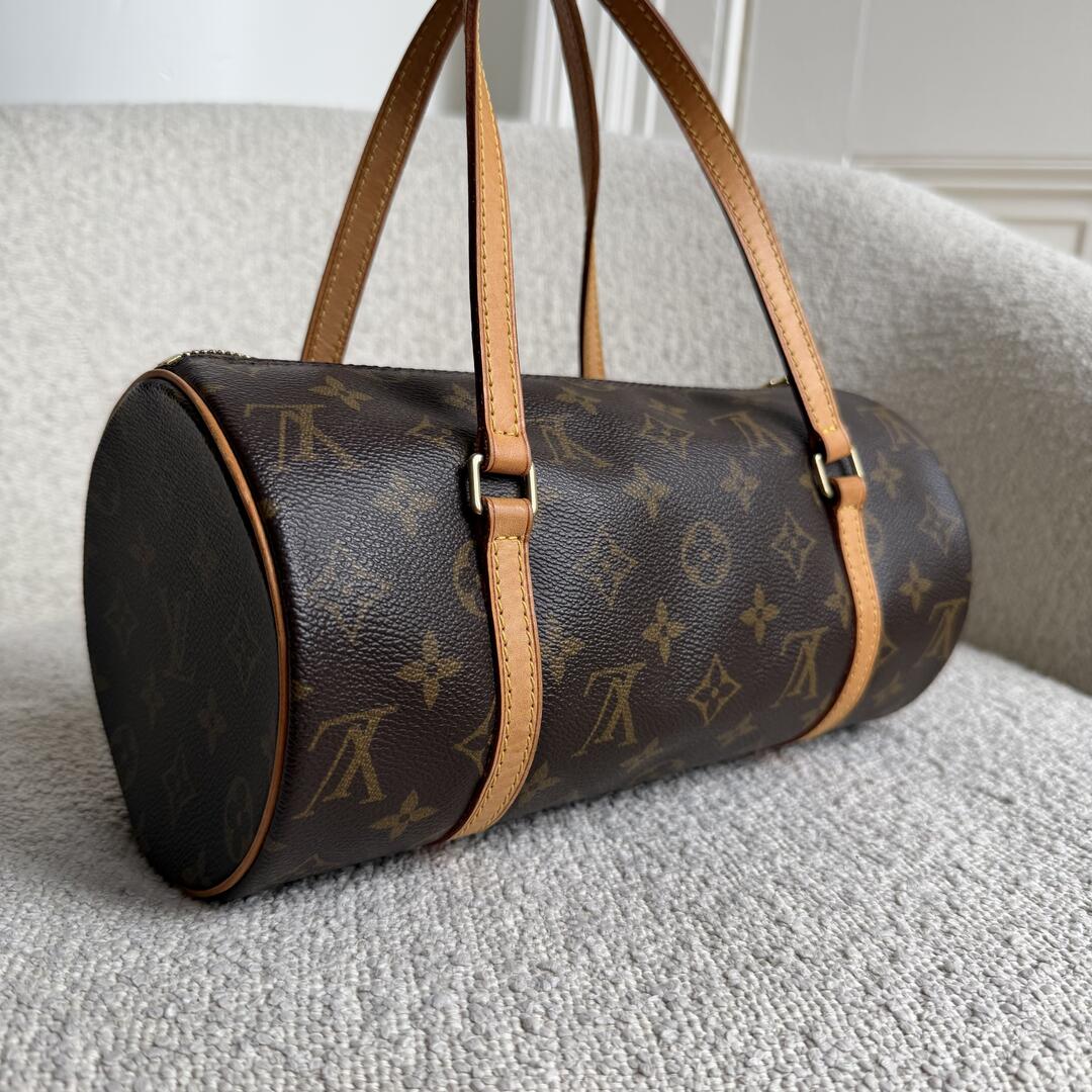 2004 Louis Vuitton Papillon 26 Handbag