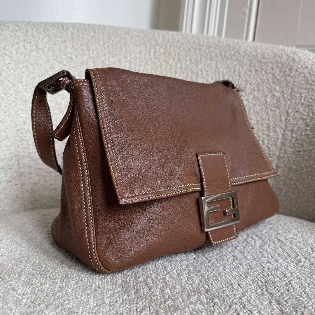 Fendi Mamma Baguette Brown Leather Shoulder Bag