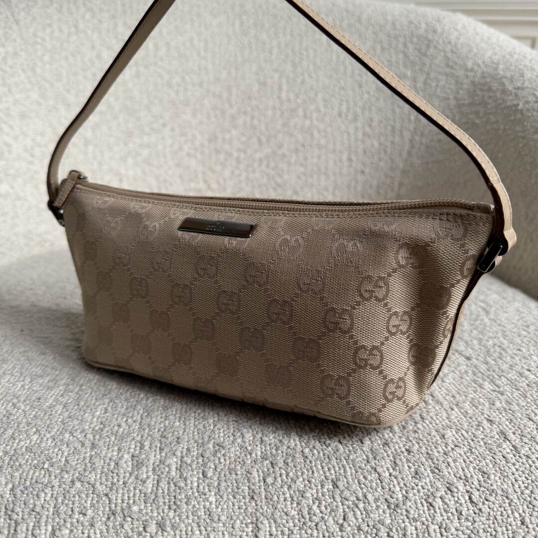 Gucci GG Monogram Beige Boat Pochette Handbag