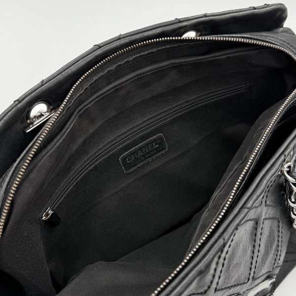 2005 Chanel CC Wild Stitch Black Leather Shoulder Bag