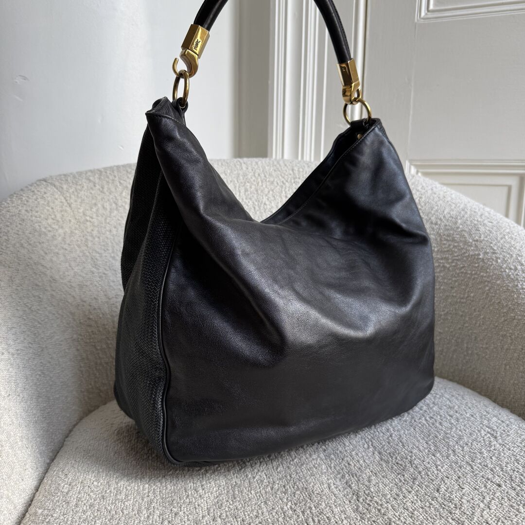 Yves Saint Laurent Roady Hobo Leather Black Shoulder Bag