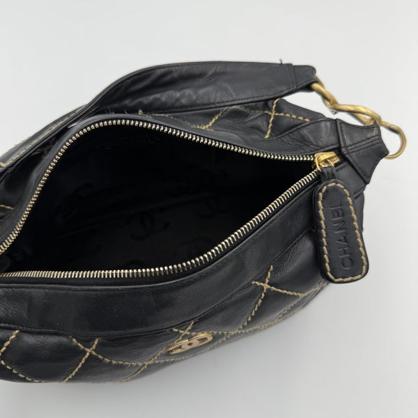 2005 Chanel CC Surpique Wild Stitch Black Leather Handbag