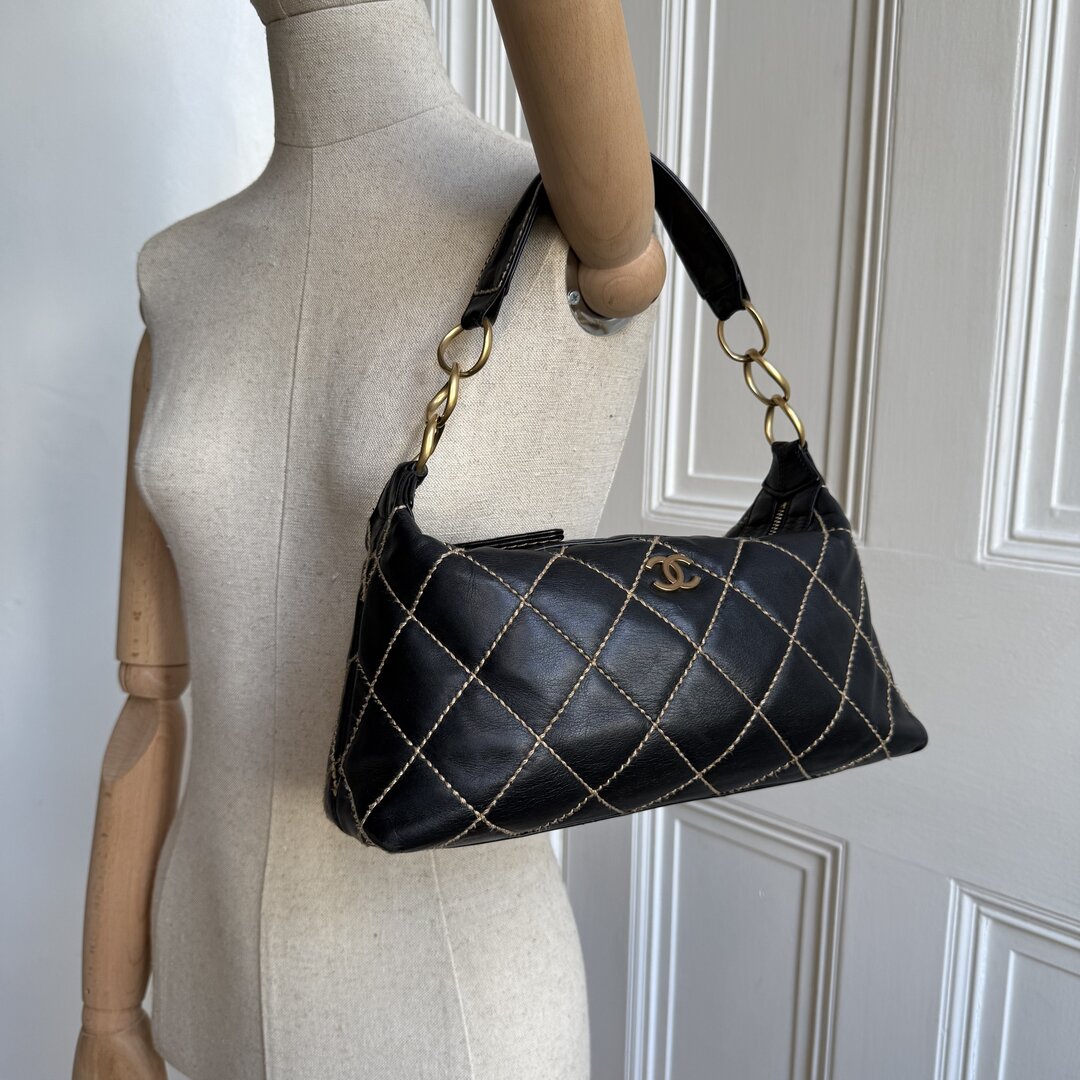 2005 Chanel CC Surpique Wild Stitch Black Leather Handbag