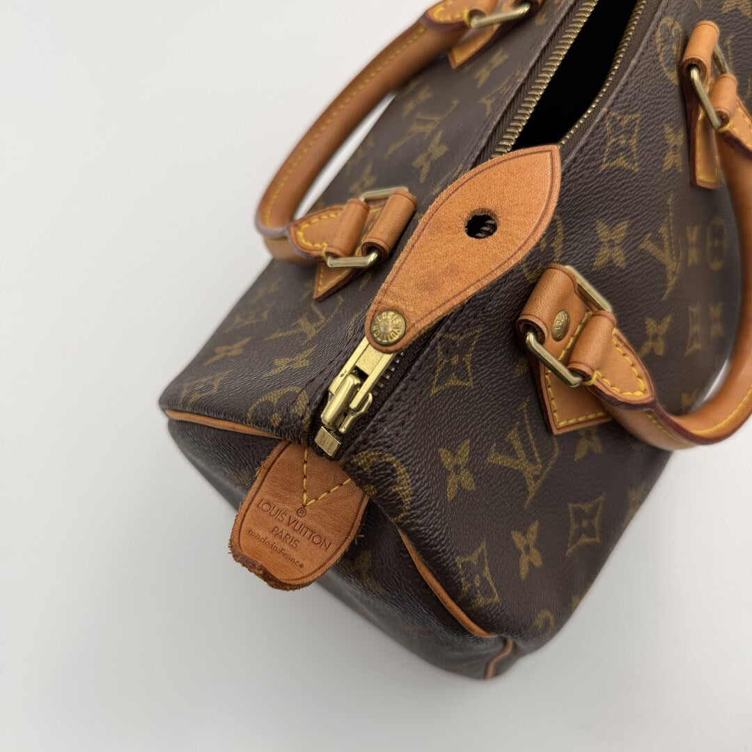 2000 Louis Vuitton Monogram Speedy 25 Handbag