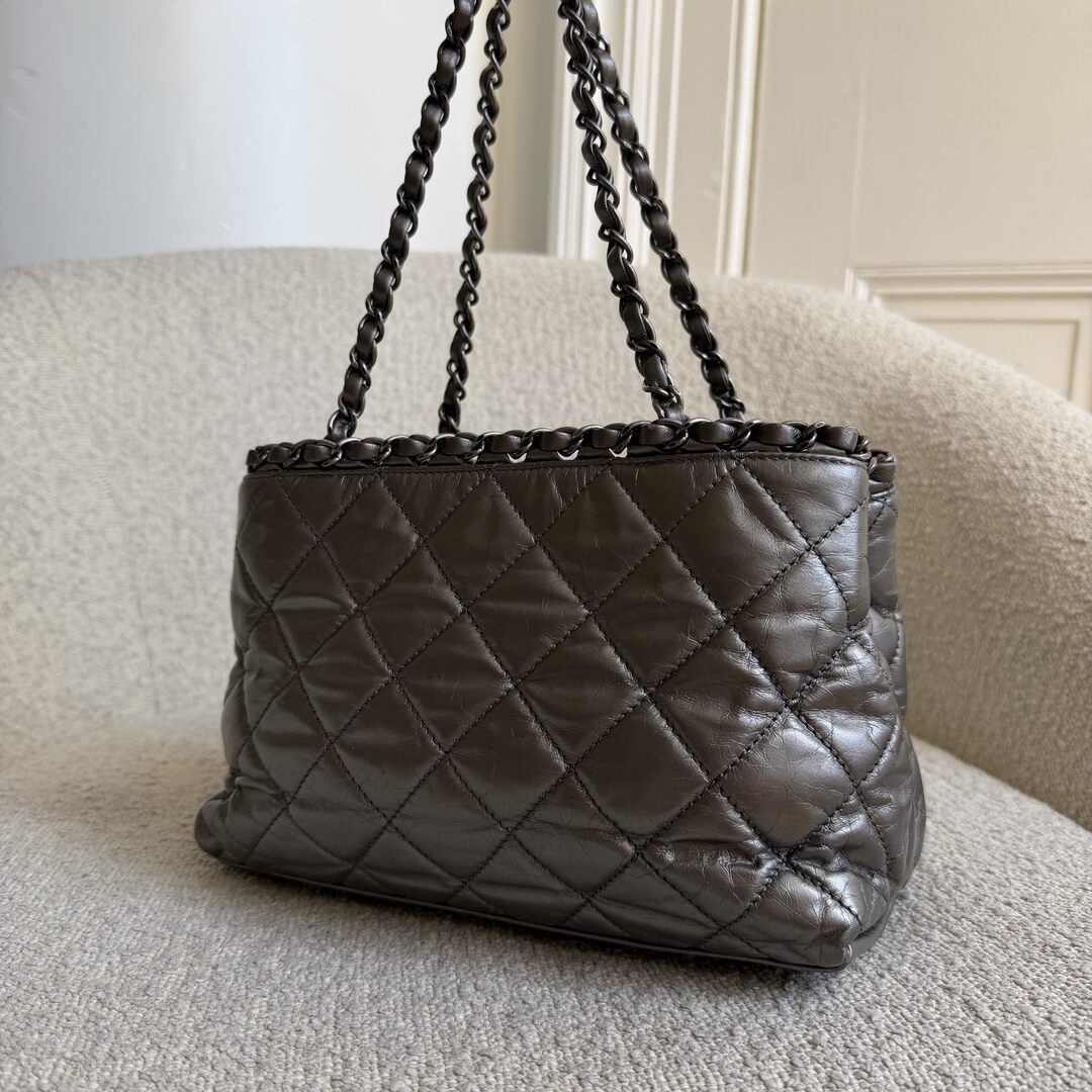 2012 Chanel Chain Me Metallic Silver Chain Tote Bag