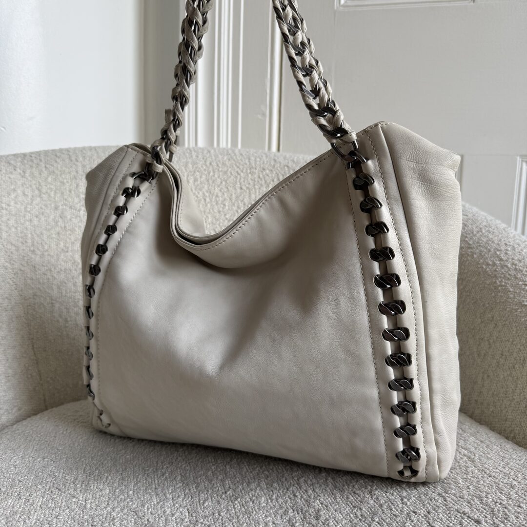 2006 Chanel CC Modern Chain White Leather Tote Bag