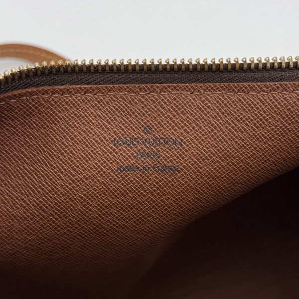 2004 Louis Vuitton Monogram Papillon 30 Handbag