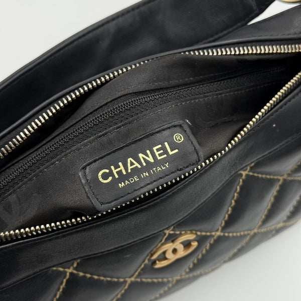 2005 Chanel CC Surpique Wild Stitch Black Leather Handbag