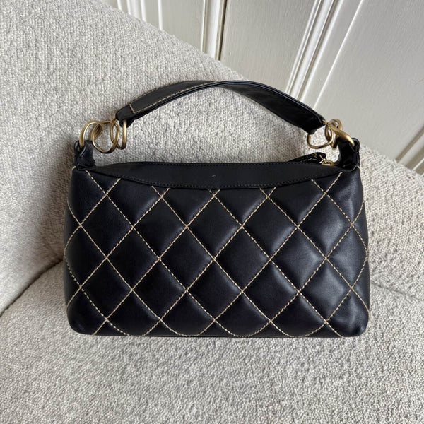 2005 Chanel CC Surpique Wild Stitch Black Leather Handbag
