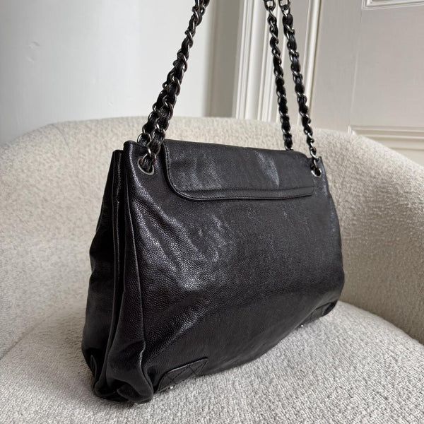 2007 Chanel Caviar Pocket In The City Flap Black Shoulder Bag