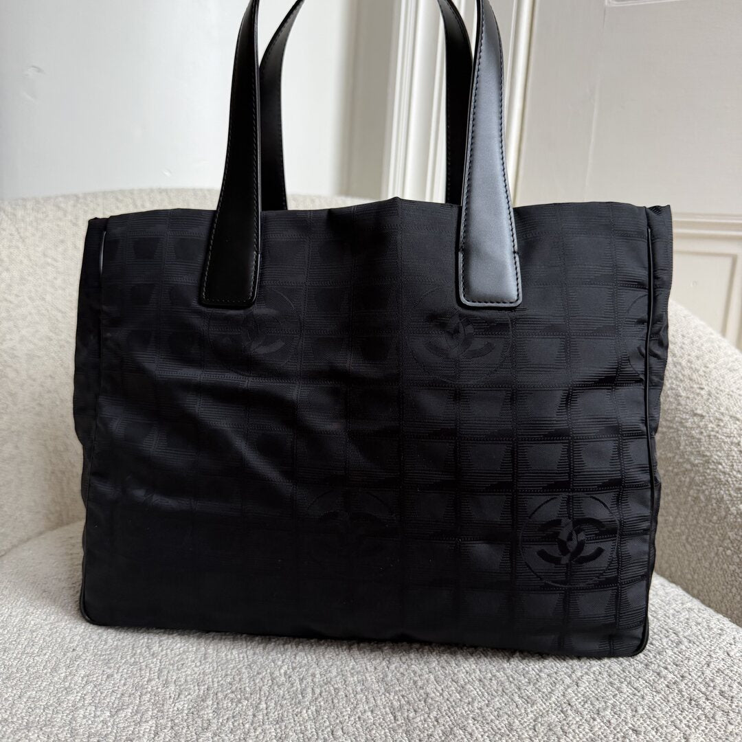 2005 Chanel CC Travel Line Black Tote Bag