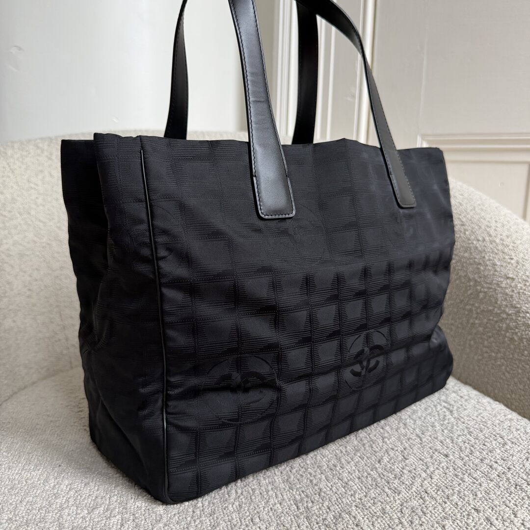 2005 Chanel CC Travel Line Black Tote Bag
