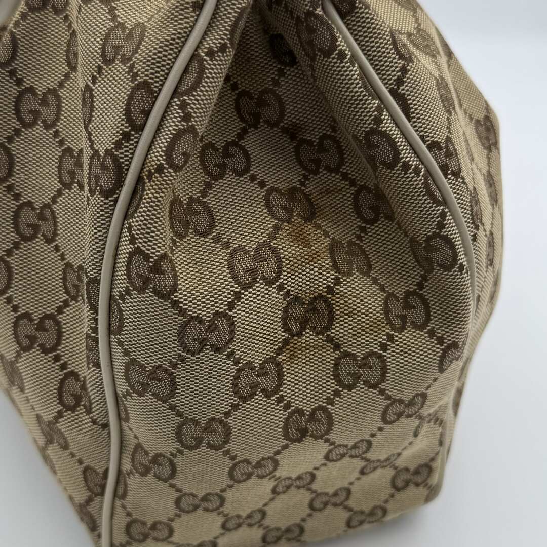 Gucci GG Canvas Sukey White Tote Bag