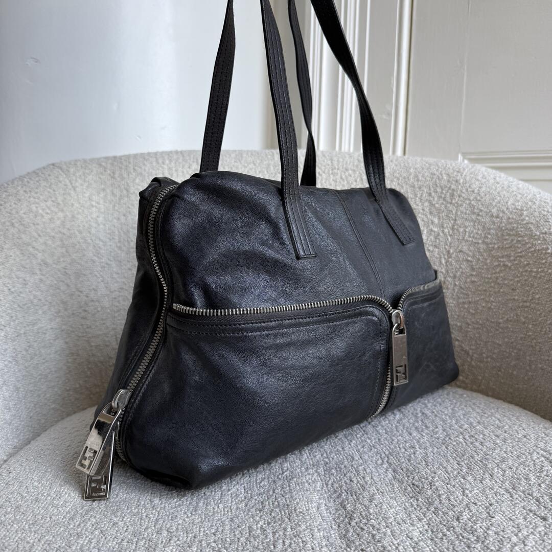 Fendi Unzipped Black Leather Shoulder Bag