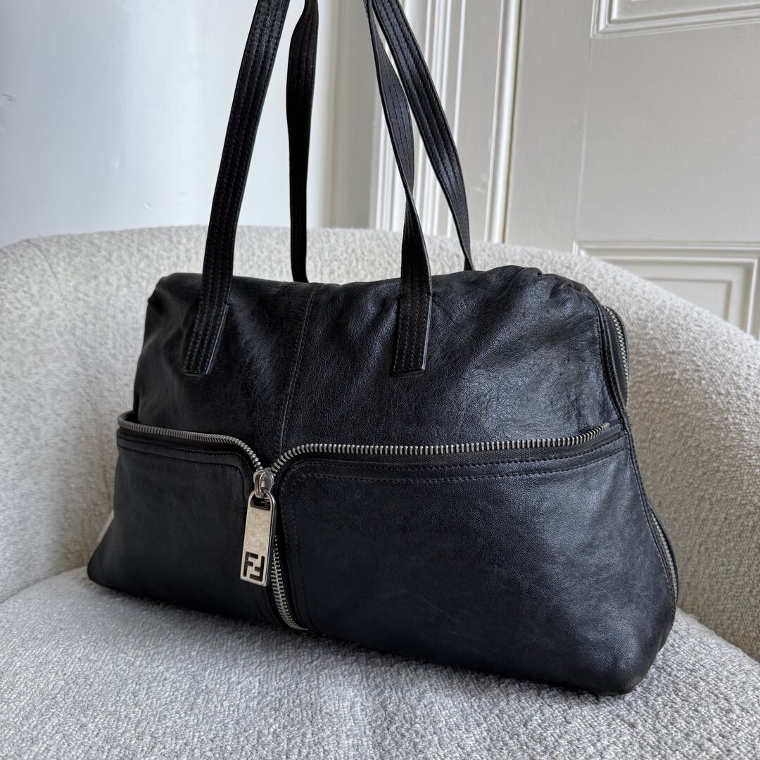 Fendi Unzipped Black Leather Shoulder Bag